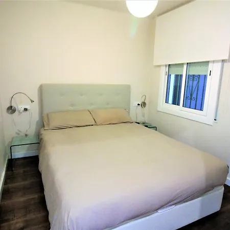 Global Immo 3338 Nirvana Apartment Roses